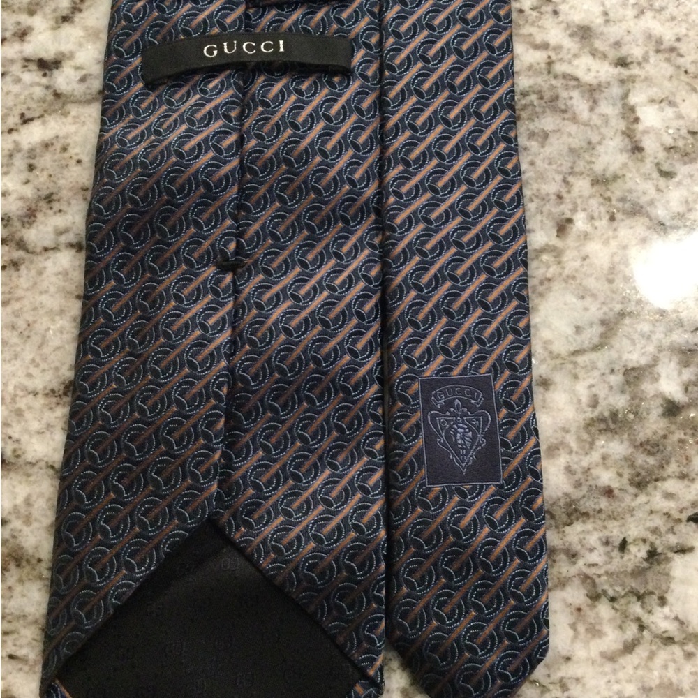 Gucci Navy and Gold Men's Tie